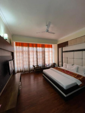 Hotel President pure vegetarian Dalhousie